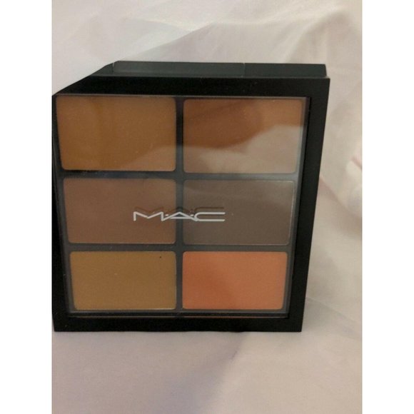 MAC Studio Fix Conceal and Correct Palette .021 OZ - Picture 5 of 5